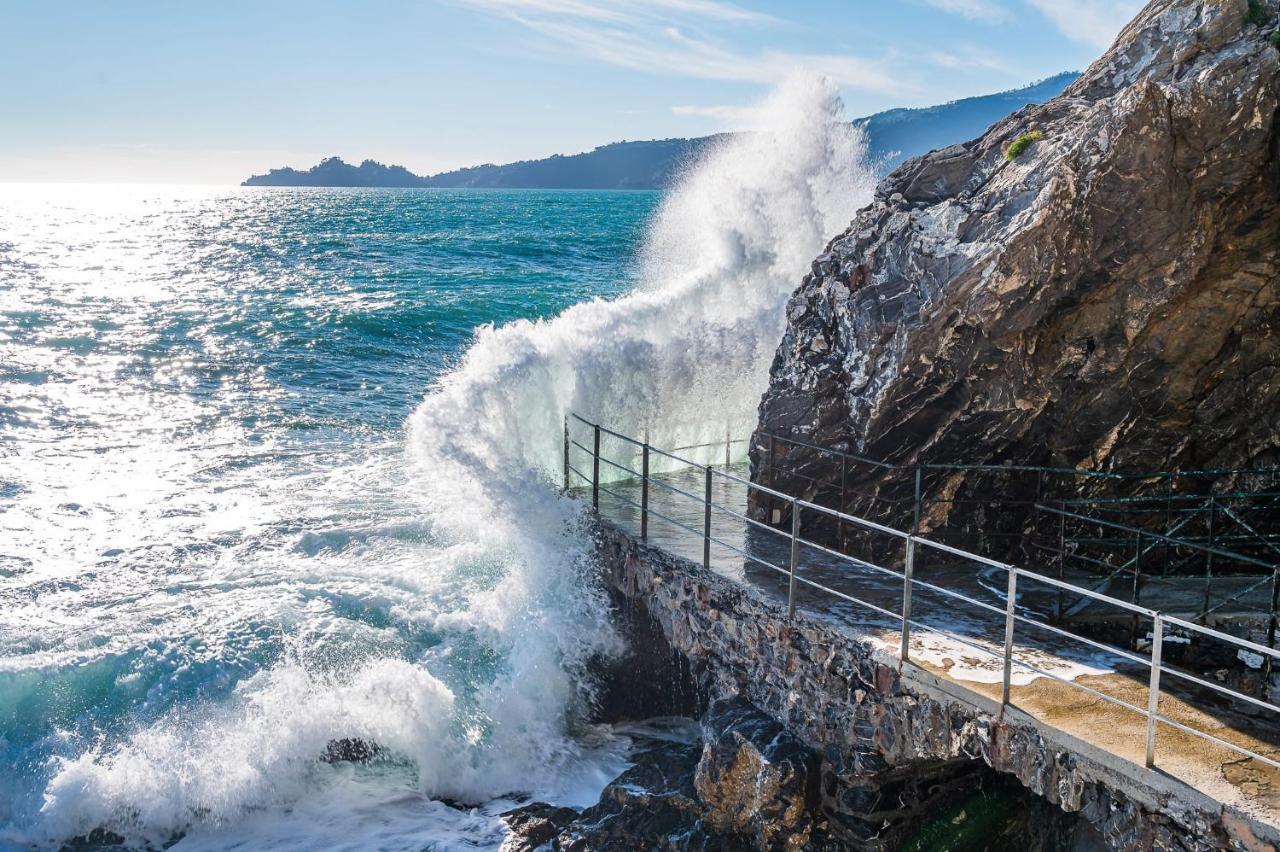 Una Conchiglia Sul Mare Attico Vista Portofino Apartment Zoagli Ngoại thất bức ảnh